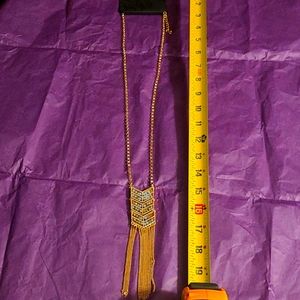 Necklace,never worn.